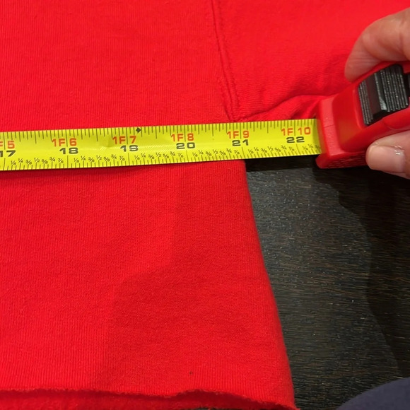 Justin Bieber Justice Tour Sweatshirt - Picture 2 of 5